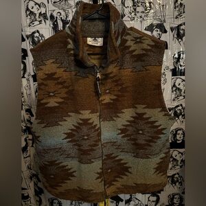 VTG Black Mtn Outdoor Vest